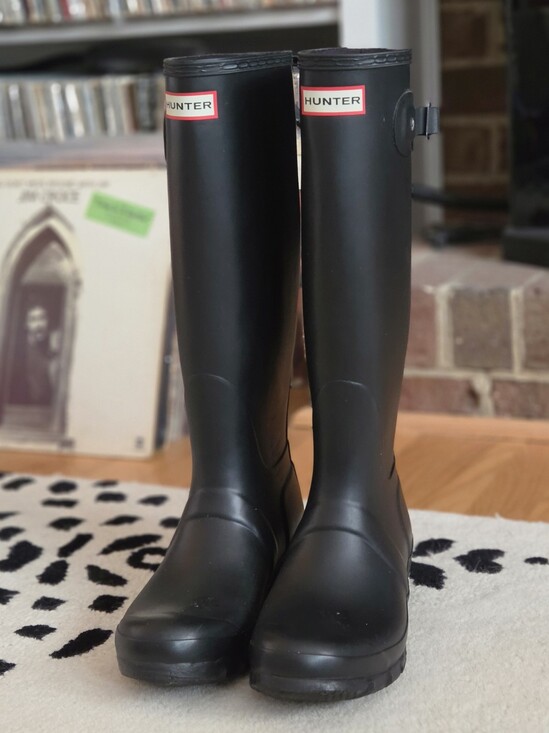 Hunter Shoes - Hunter Tall Matte Black Women's Wellies Rain Boots with Logo Trim